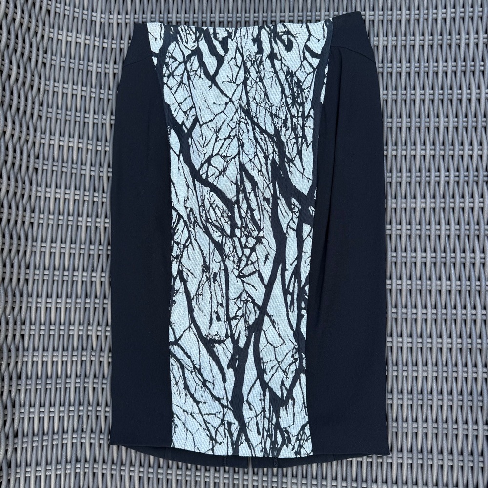 Rachel Roy Elegant Black and White Skirt - Size 0